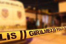 Çekmeköy'de polise ateş açıldı! Bir polis ağır yaralı, bir saldırgan ölü