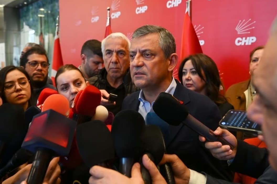 CHP Grup Başkanı Özel konuştu: 40 gün içinde kurultay kararı alınmalı 