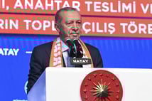 Cumhurbaşkanı Erdoğan: Deprem turistleri yok, ama biz buradayız