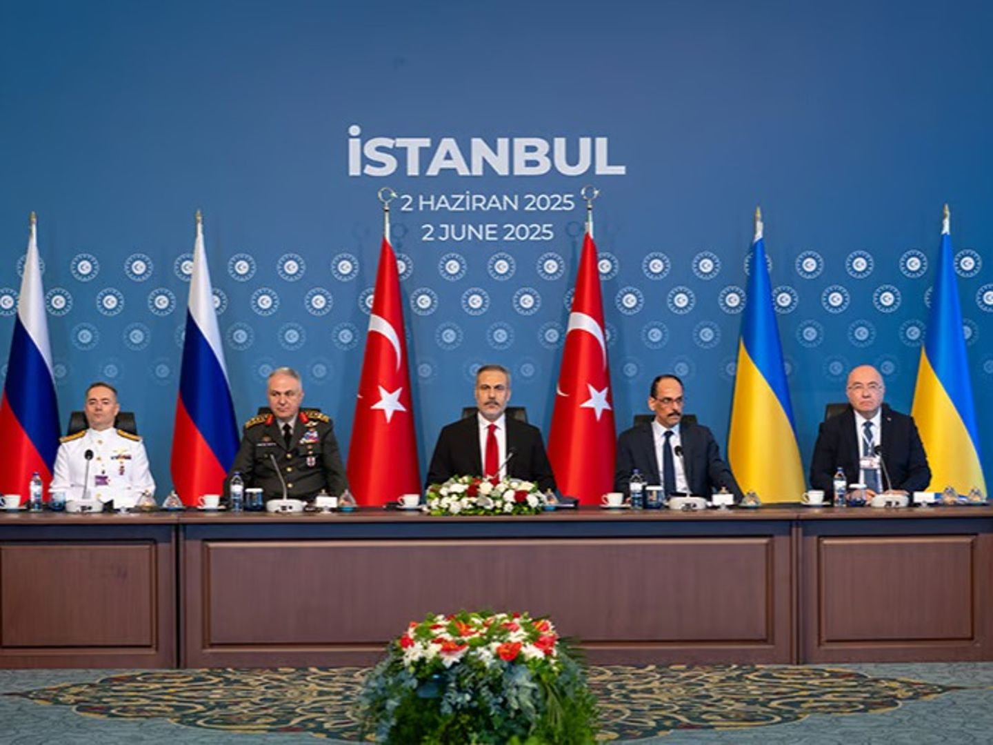 Rusya ile Ukrayna İstanbul'da ateşkesi görüşecek