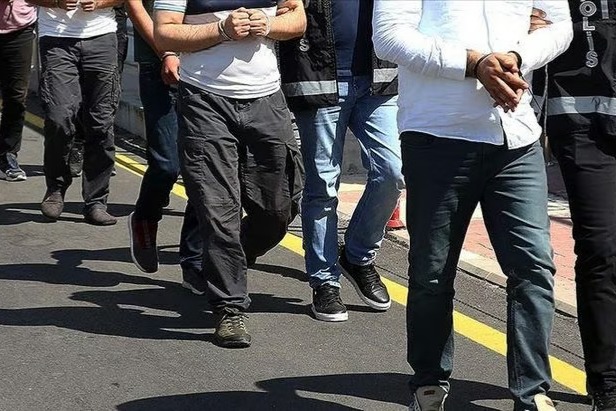 İzmir saldırısında 16 şüpheli serbest