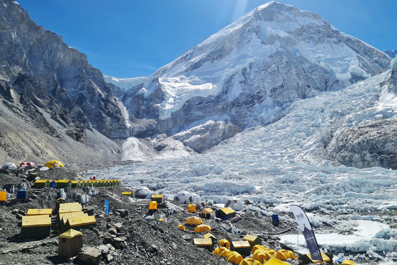 Everest'te 20 milyon dolarlık dolandırıcılık skandalı!
