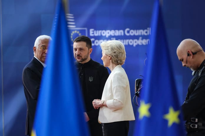 Politico: Avrupa'nın zayıflık psikolojisi tırmanıyor