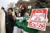 ABD'de ICE gerilimi: Minnesota'dan New York'a Binlerce Kişi Sokakta