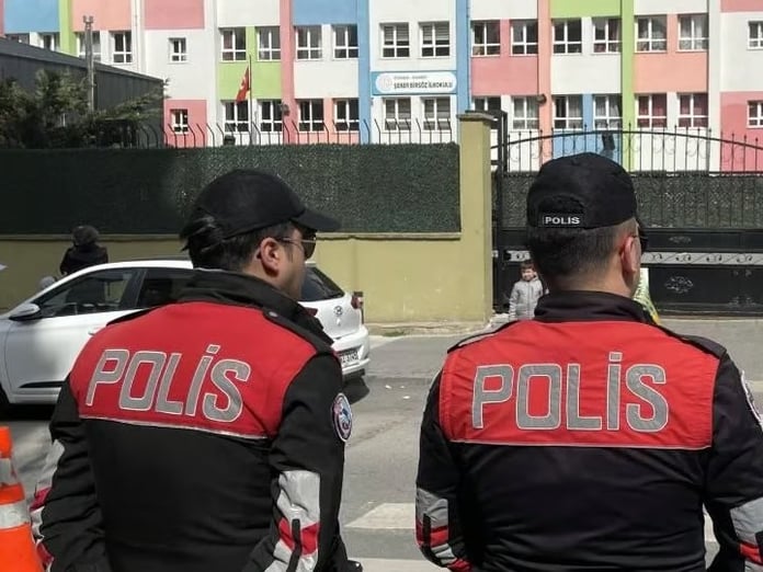 İçişleri Bakanlığı'ndan okullara yönelik kapsamlı güvenlik genelgesi
