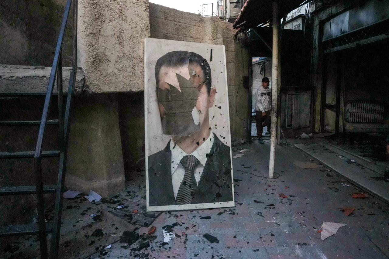 Özgür Suriye'nin birinci yılı geride kaldı