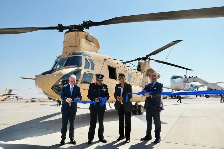 Mısır, ilk CH-47F Chinook ağır nakliye helikopterini teslim aldı