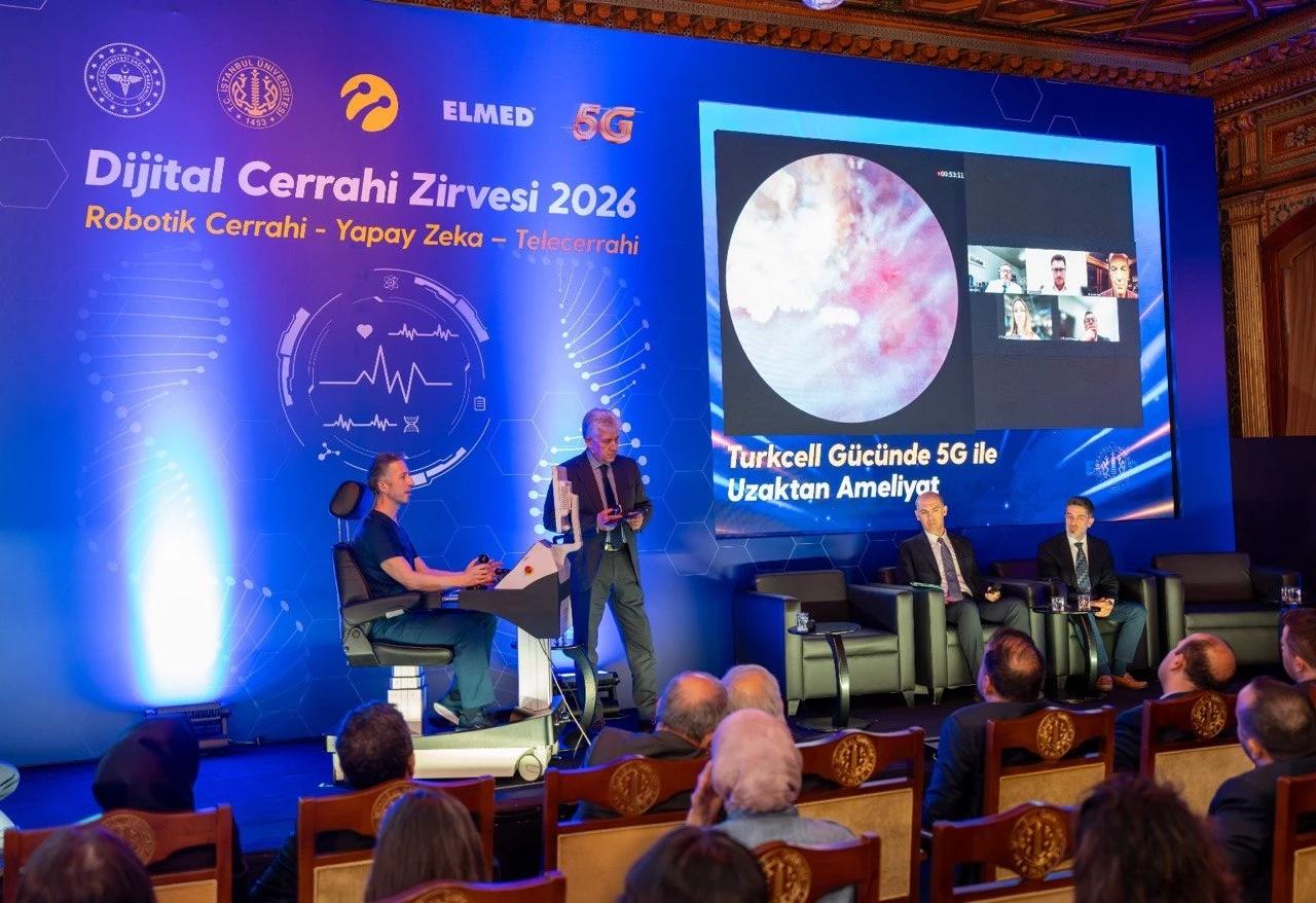 Türkiye'den tıp tarihinde bir ilk! İstanbul'dan Muş'taki hastaya 5G ile ameliyat yapıldı 