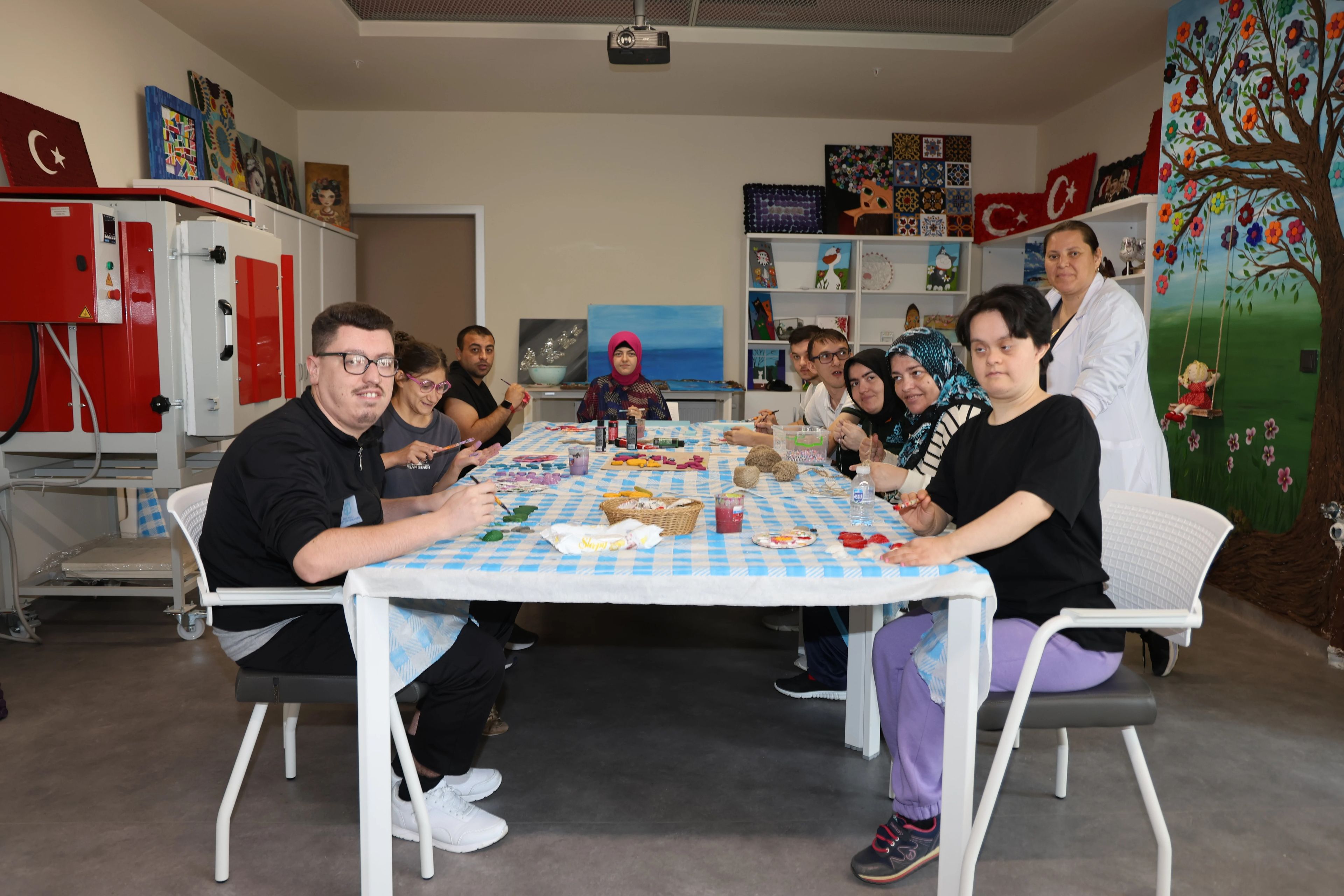 Kocaeli'nin örnek model engelsiz yaşam merkezi Gonca hizmete açıldı