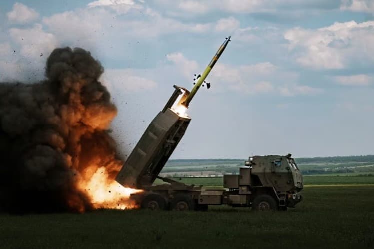Estonya ek HIMARS için ABD ile görüşüyor