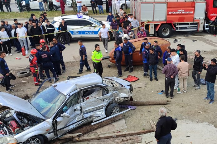 Türkiye'de geçen yıl 1 milyon 444 bin 27 trafik kazası oldu