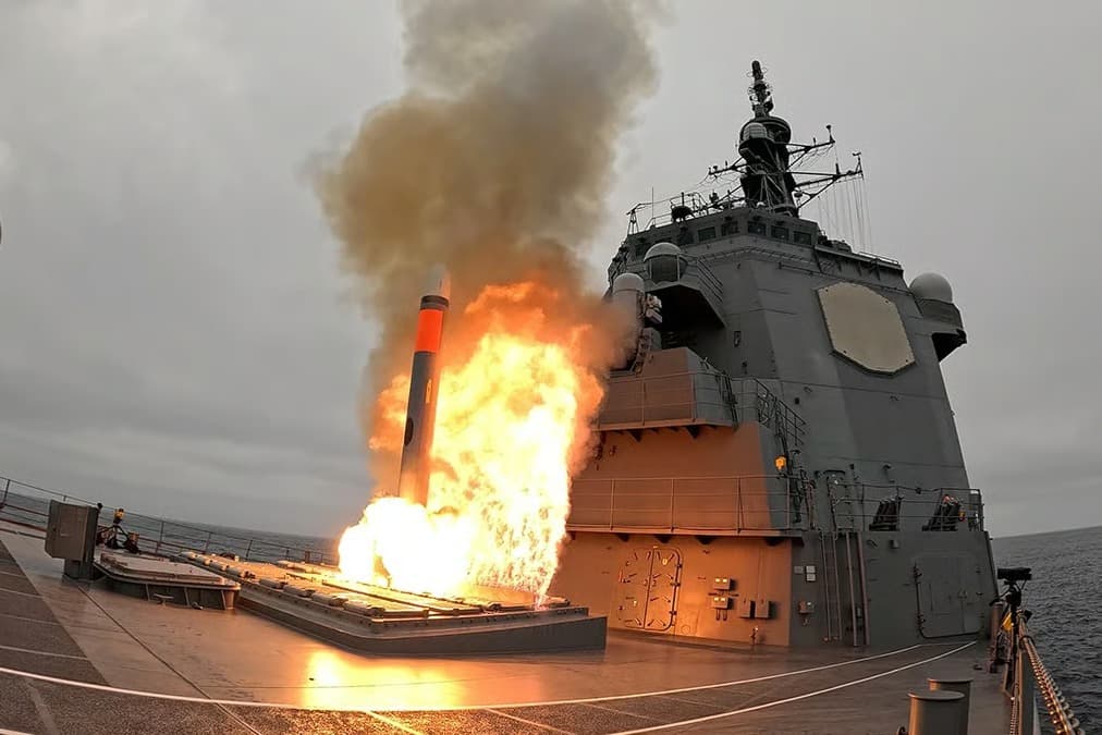 Japonya'dan ilk Tomahawk atışı