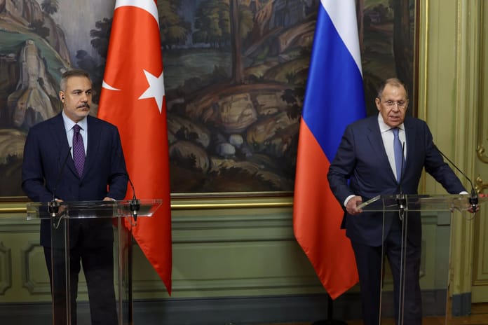 Dışişleri Bakanı Hakan Fidan ile Rus mevkidaşı Lavrov basın toplantısı düzenledi