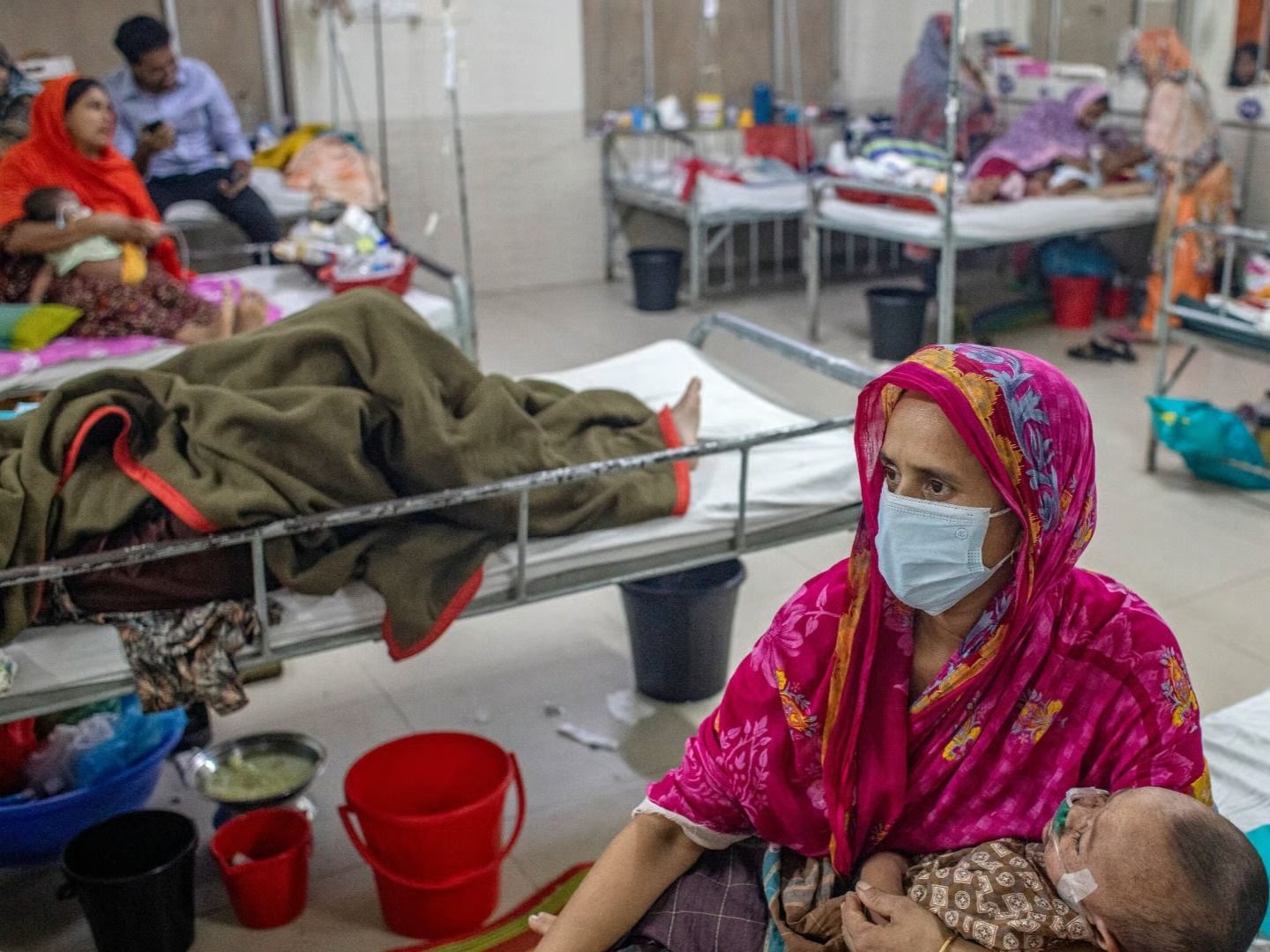 Bangladeş'te kızamık salgını büyüyor: Can kaybı 712'ye yükseldi