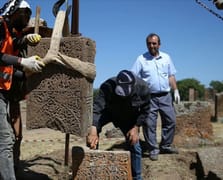 Ahlat Selçuklu Mezarlığı'nda 22 yeni mezar bulundu