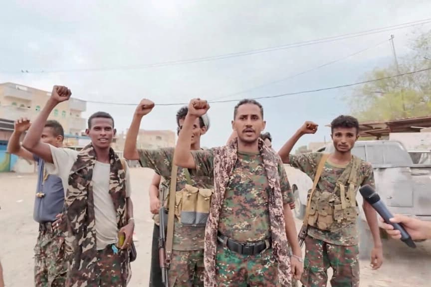 Yemen'de ülke genelinde Husilere karşı askeri operasyon başlatıldı