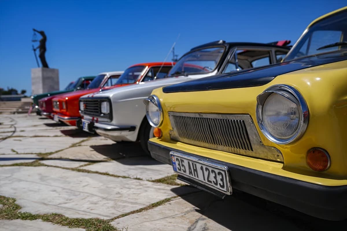 İzmir'de AnadolFest Rüzgarı esti