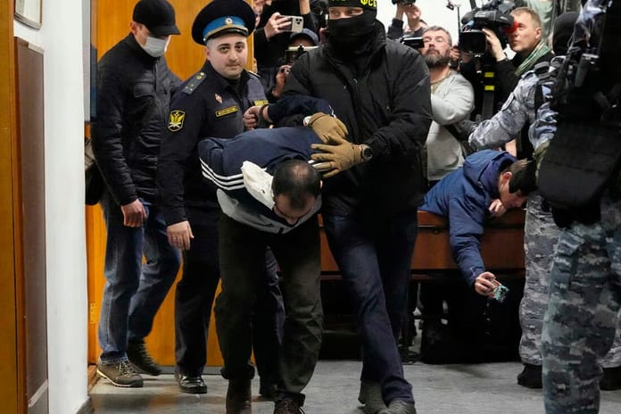 Moskova'daki konser salonu saldırısında yargılama başladı