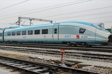 Yüksek hızlı trenlerle 100 milyon yolcu taşındı: Ankara-İstanbul hattı zirvede