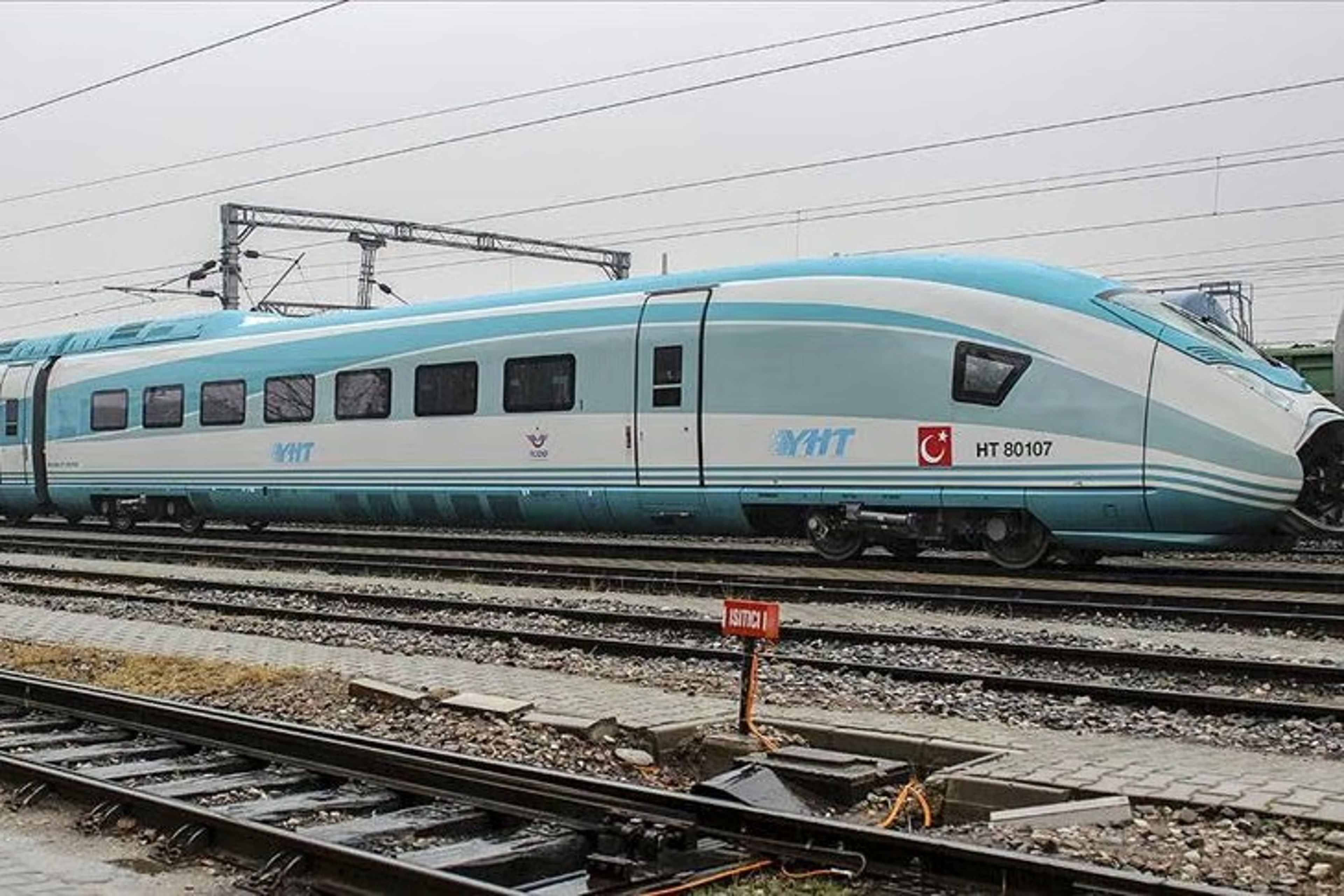 Yüksek hızlı trenlerle 100 milyon yolcu taşındı: Ankara-İstanbul hattı zirvede