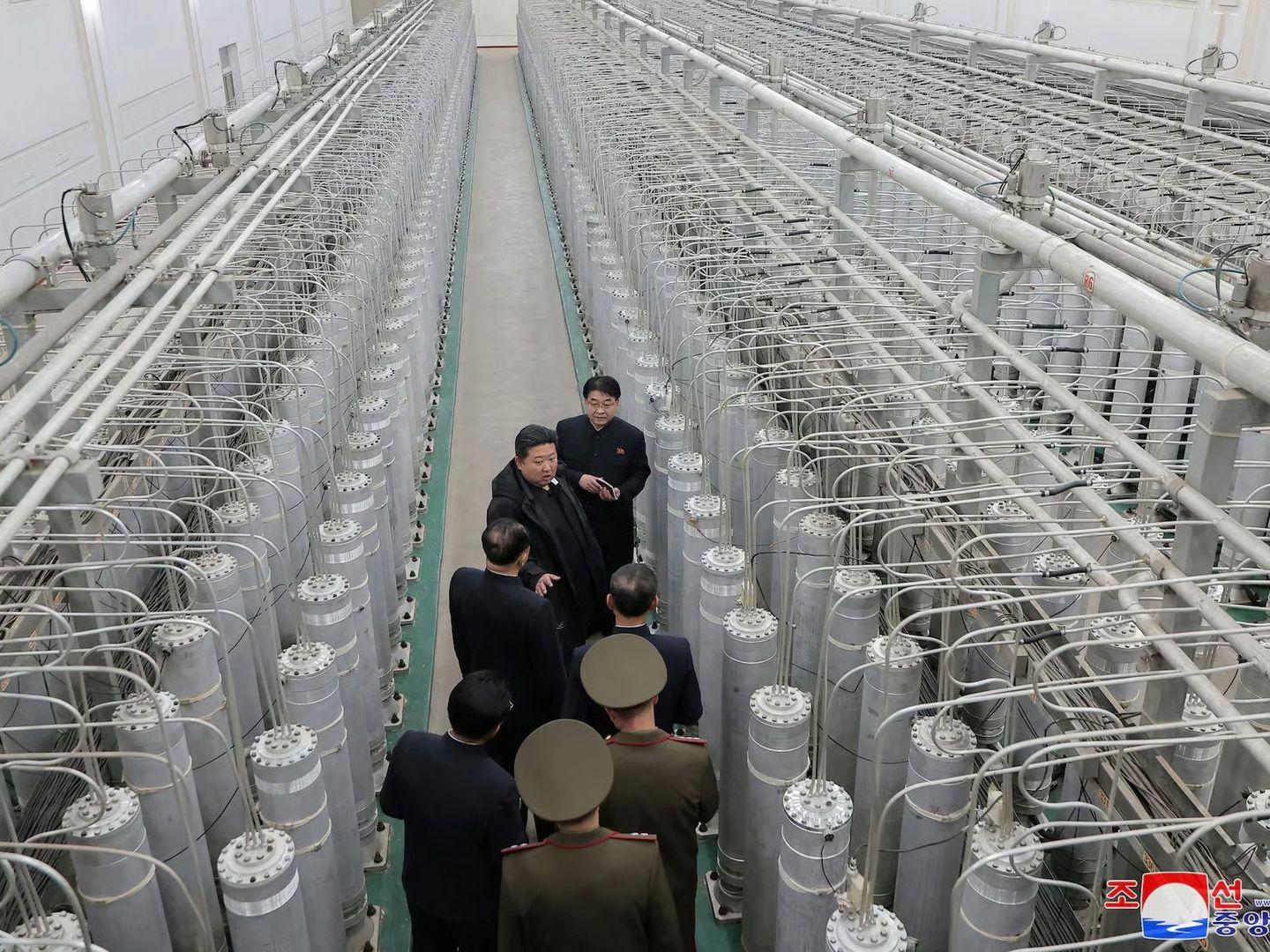 Kuzey Kore lideri Kim Jong-un: Nükleer cephanelik "katlanarak" büyüyecek