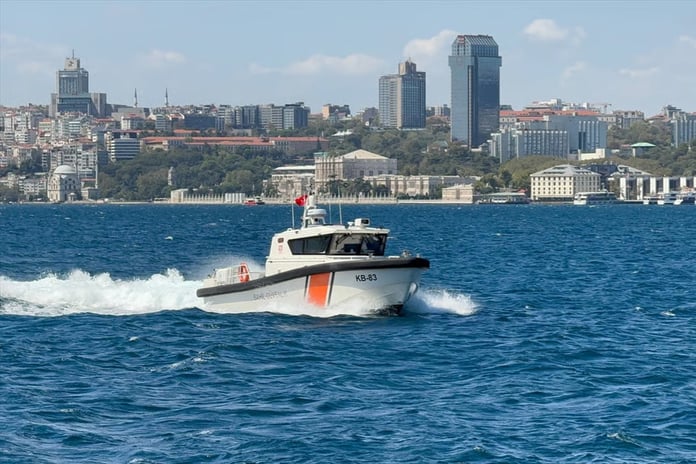 İstanbul Boğazı'nda Rus yüzücü kayboldu: Güvenlik kameraları ve çipler incelendi, soruşturma başlatıldı