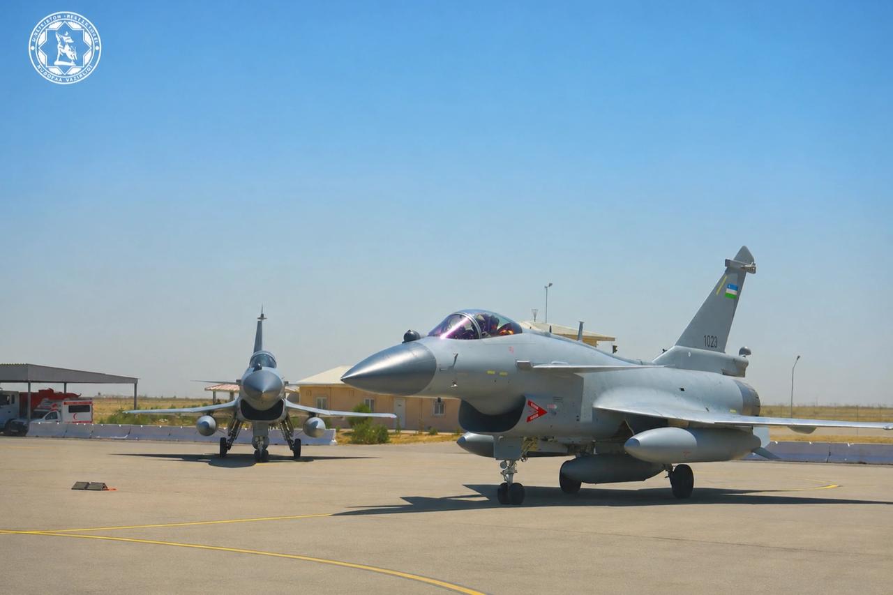 Özbekistan, J-10CE savaş uçaklarını teslim aldı