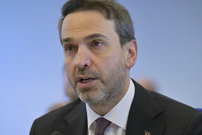 Enerji Bakanı Bayraktar açıkladı: Türkiye'de elektrik kesintisi yaşanır mı?