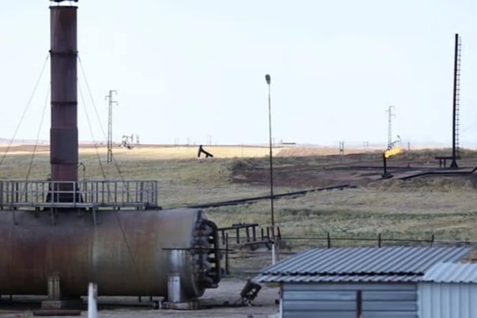 Deyrizor'da terör örgütünün işgal ettiği enerji tesisleri kurtarıldı