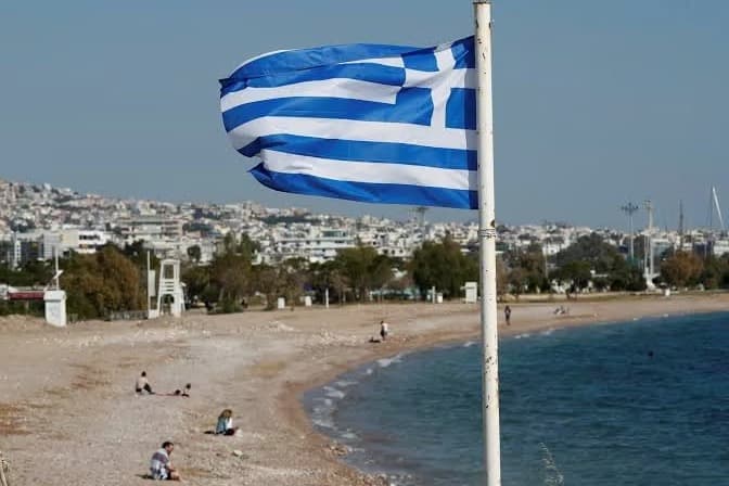 Yunanistan'da 12 adada OHAL ilan edildi