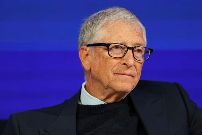 Bill Gates’ten vakıf çalışanlarına Epstein özrü