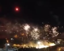 Diyarbakırspor'un kuruluş yıl dönümü kutlamalarında atılan işaret fişeği yangına neden oldu