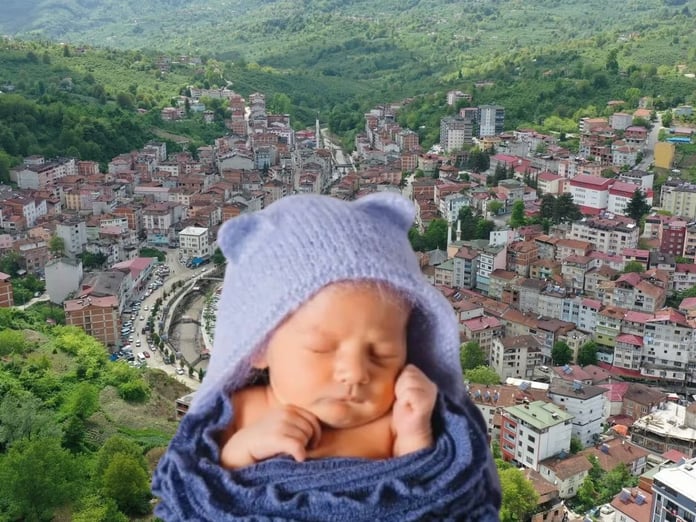 Böyle teşvik görülmedi! 10 çocuk yapana sıfır kilometre araç