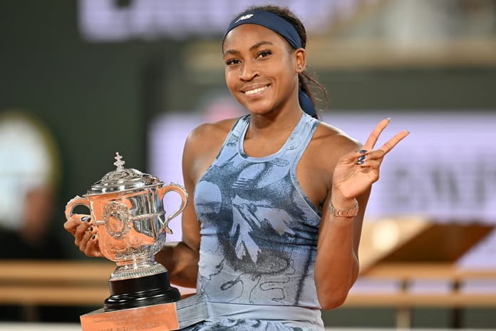 Fransa Açık tek kadınlar şampiyonu Coco Gauff, dünya 1 numarasını devirerek Roland Garros'ta ilk kez zafere ulaştı