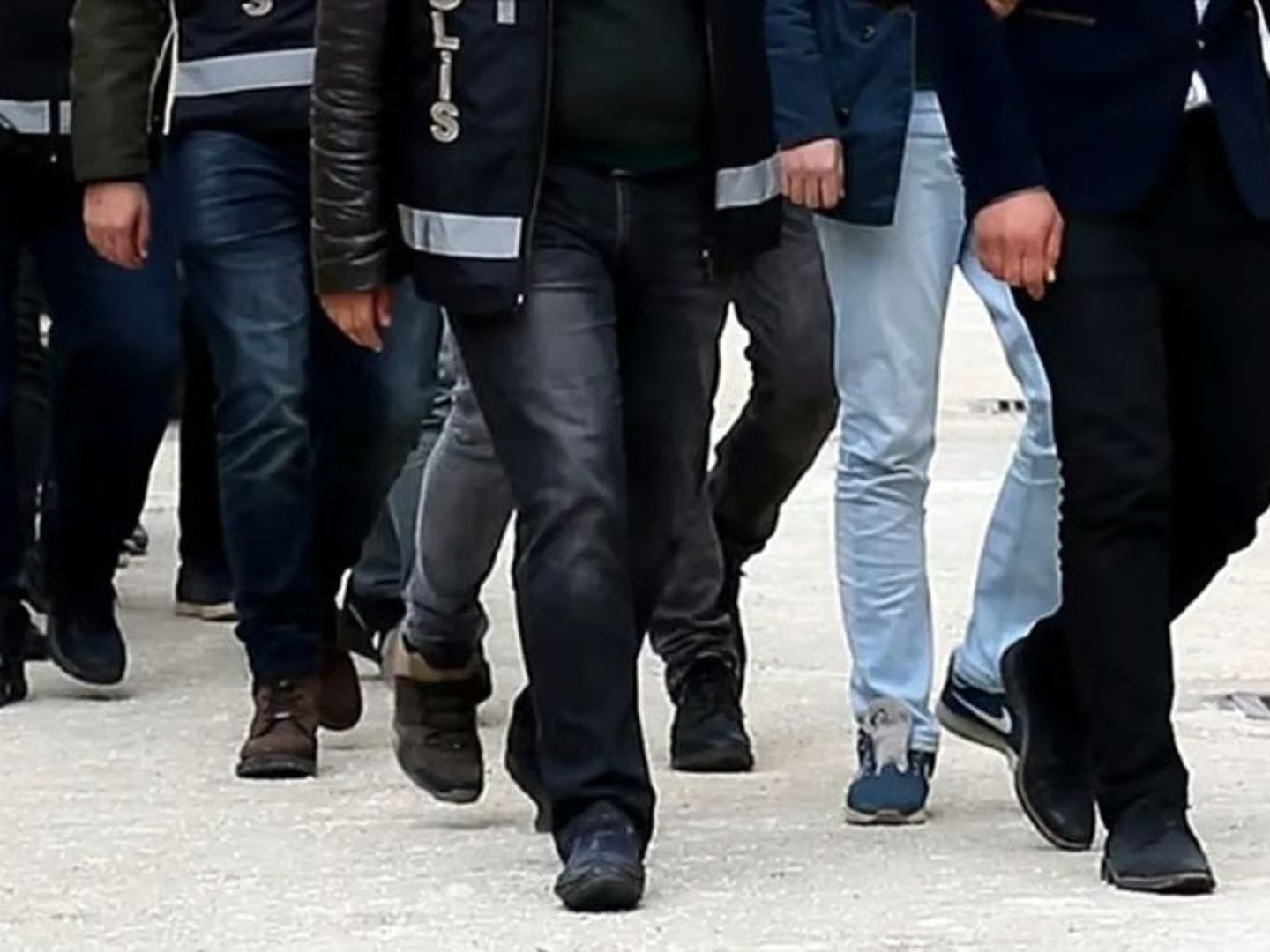 FETÖ/PDY’nin güncel finans yapılanmasına operasyon: 6 gözaltı kararı