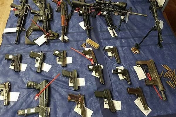 Mossad'dan İranlı Kürtlere silah sevkiyatı: Hamas ve Hizbullah'ın silahları verilmiş