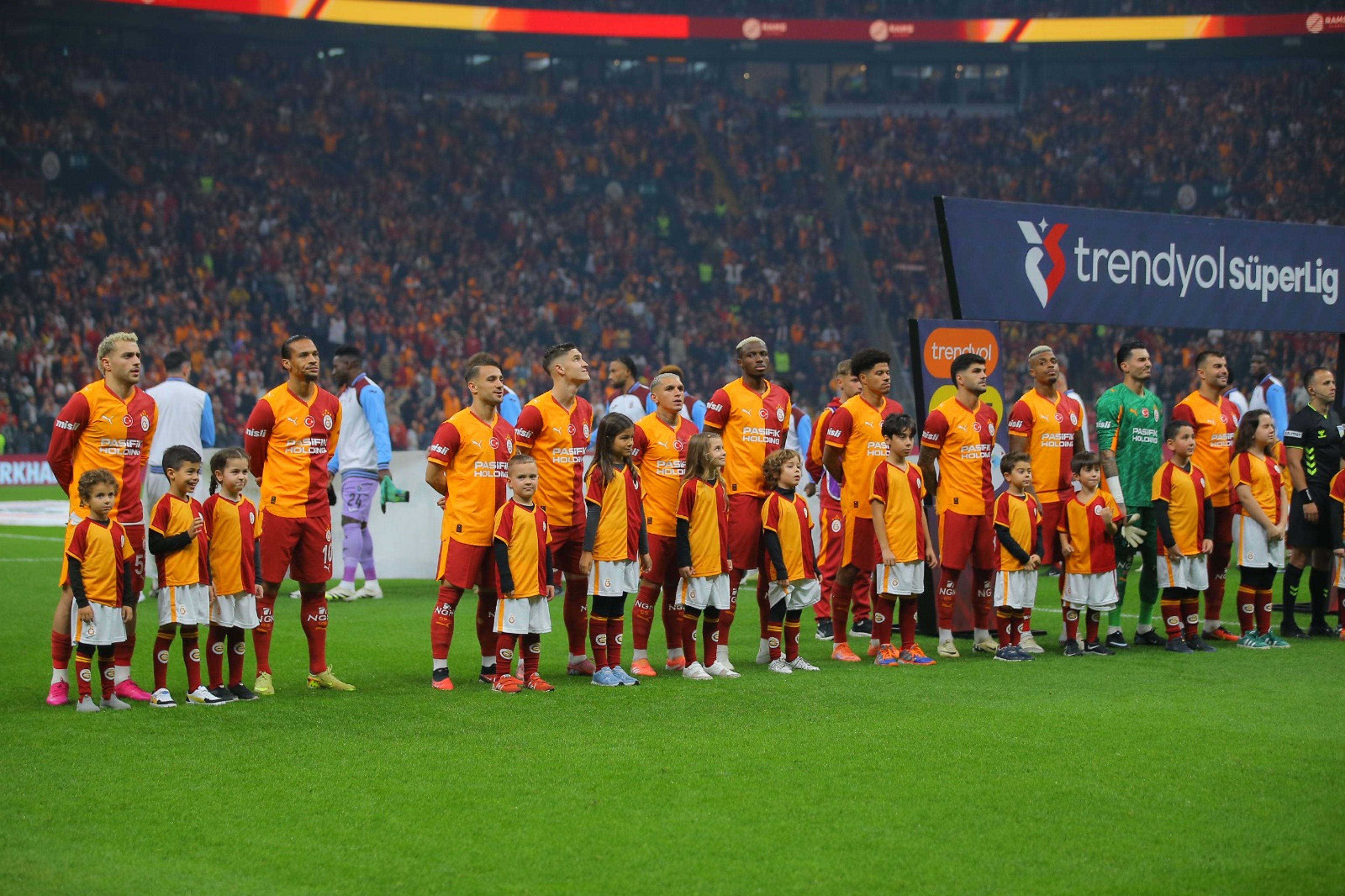 Kadroda iki değişiklik