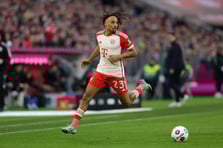 Bayern Münih'ten Sacha Boey için Galatasaray'a dönüş iddialarına yanıt