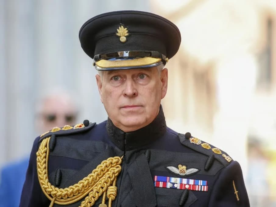 Buckingham Sarayı'nda pedofili depremi