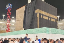 Kabe-i Muazzama’nın dış duvarları bakıma alındı