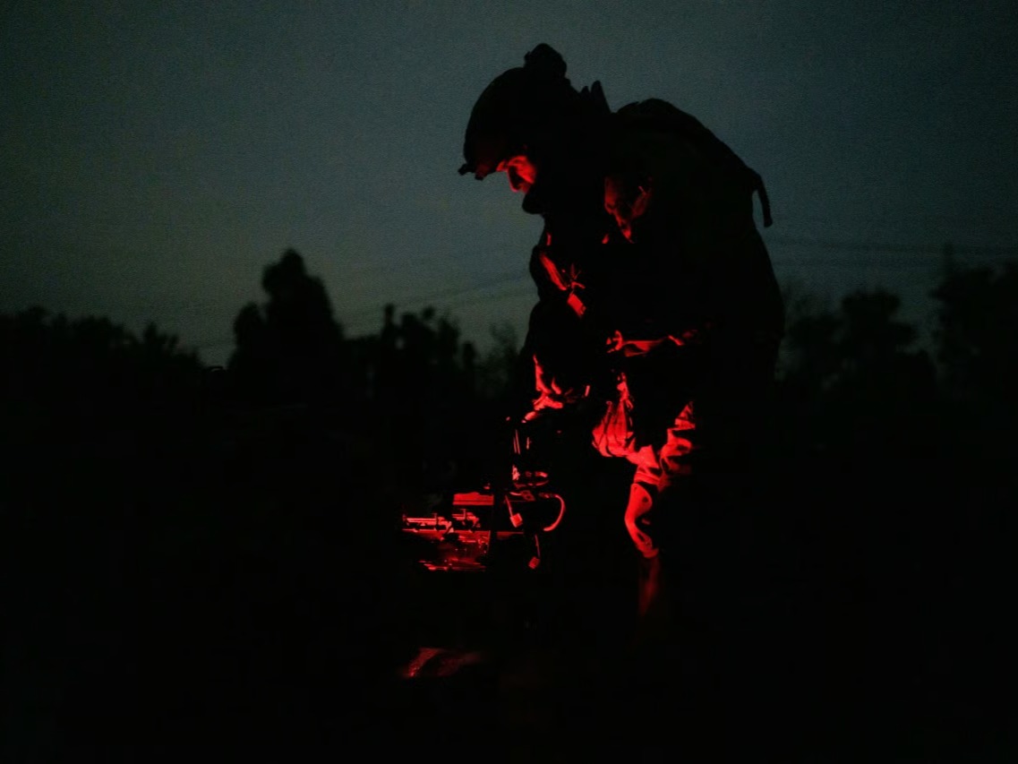 Putin Intensifies Ukraine Offensive 
