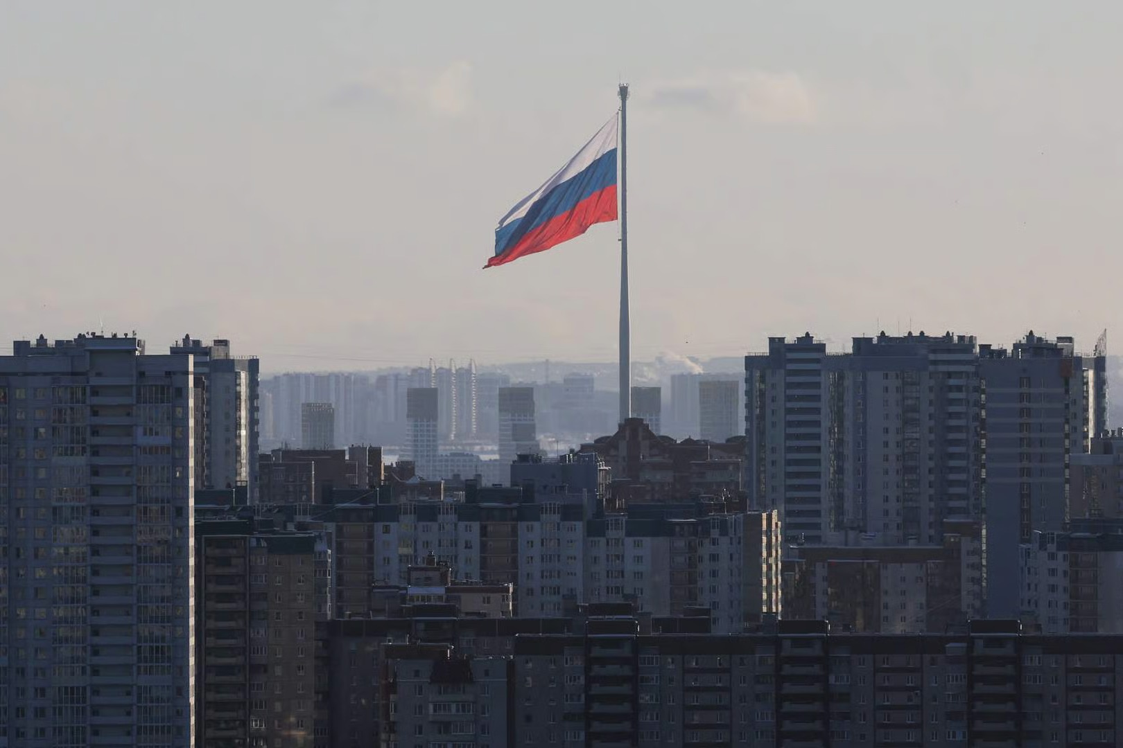 Russia Presses Azerbaijan to Release Detained Journalists Amid Diplomatic Rift