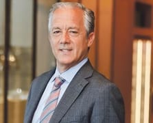 Koç Holding'e bağlı Divan Otelleri Genel Müdürü Murat Tomruk gözaltına alındı