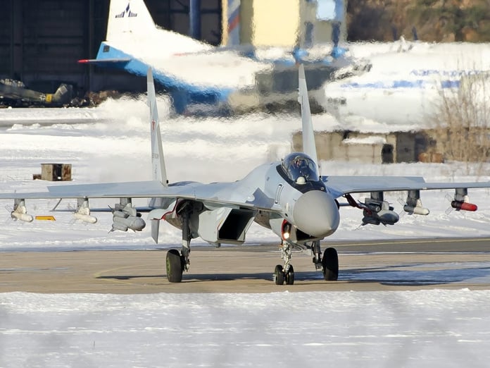 Rusya, yeni Su-35S savaş uçaklarını teslim aldı