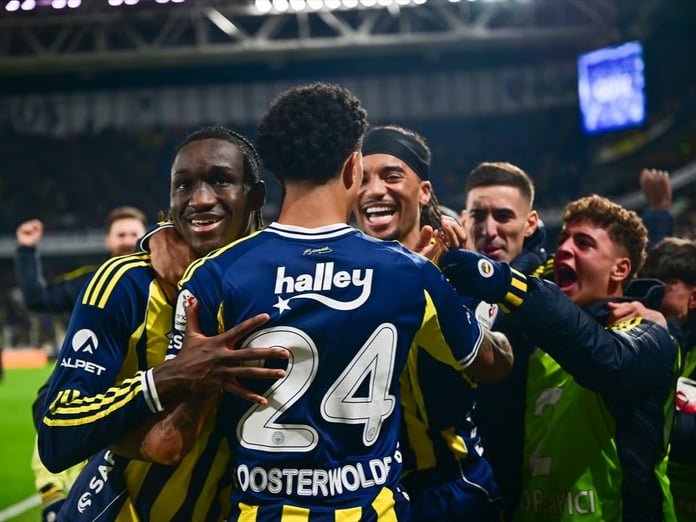 Gol düellosunda kazanan Fenerbahçe
