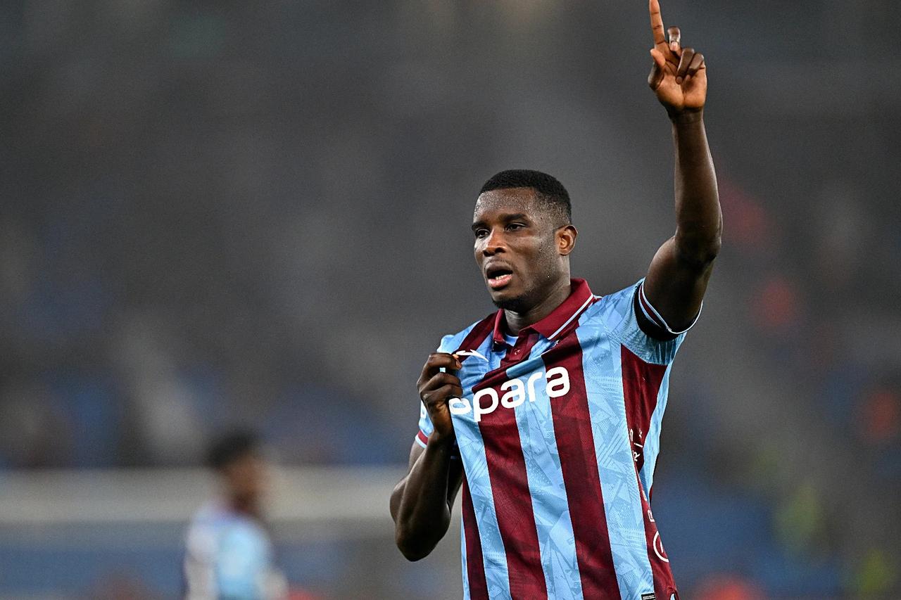 Süper Lig'in yeni gol kralı Onuachu, Trabzonspor tarihine geçti