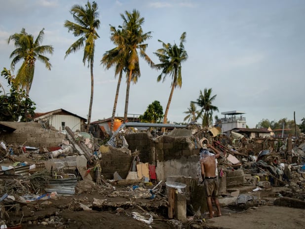 Filipinler'de Kalmaegi Tayfunu'nun meydana getirdiği can kaybı artıyor