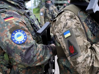 Ukrainian Trainers to Prep German Army Against Russia by 202