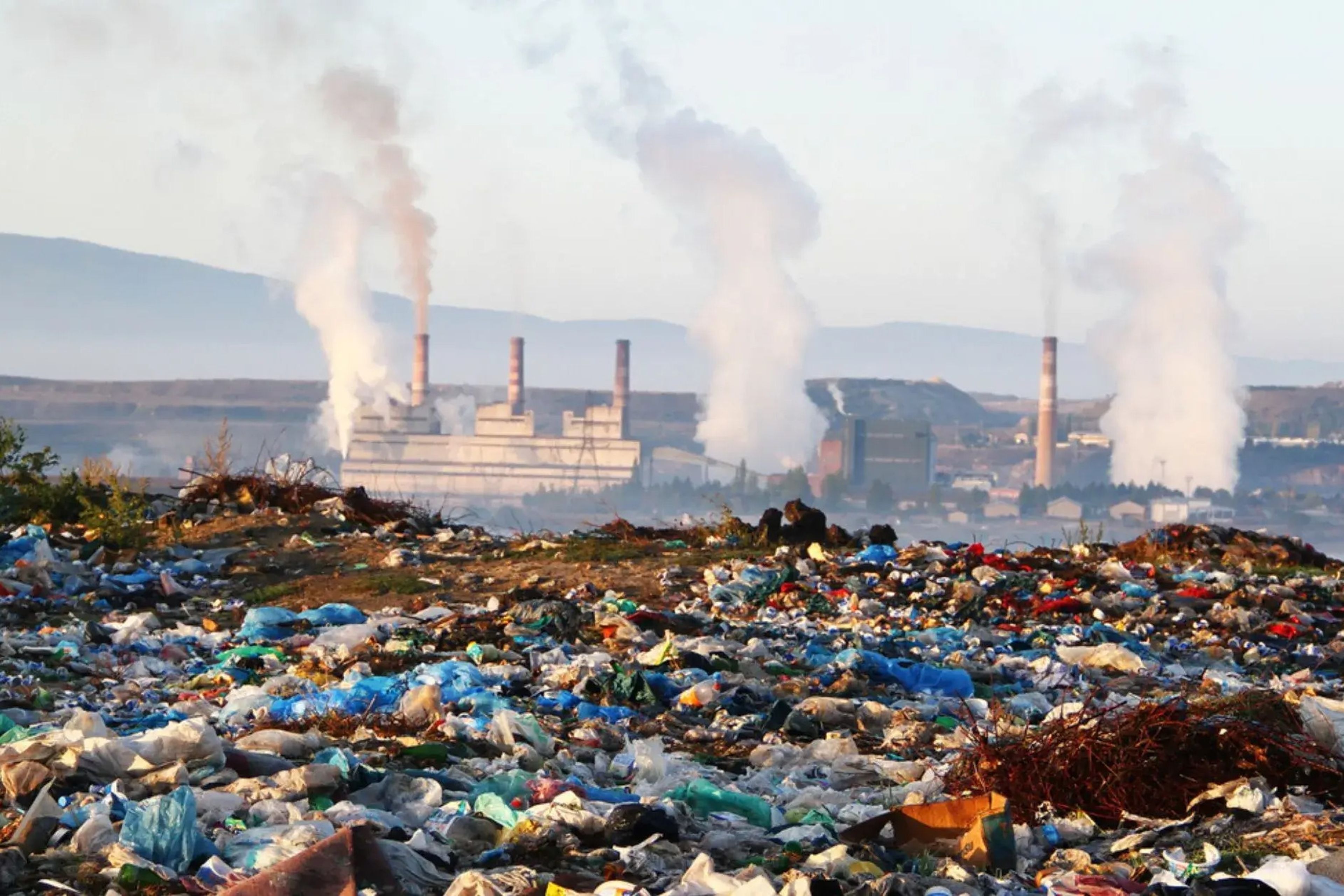 Plastik üretiminin sağlığa etkisi yıllık 1,5 trilyon dolara mal oluyor