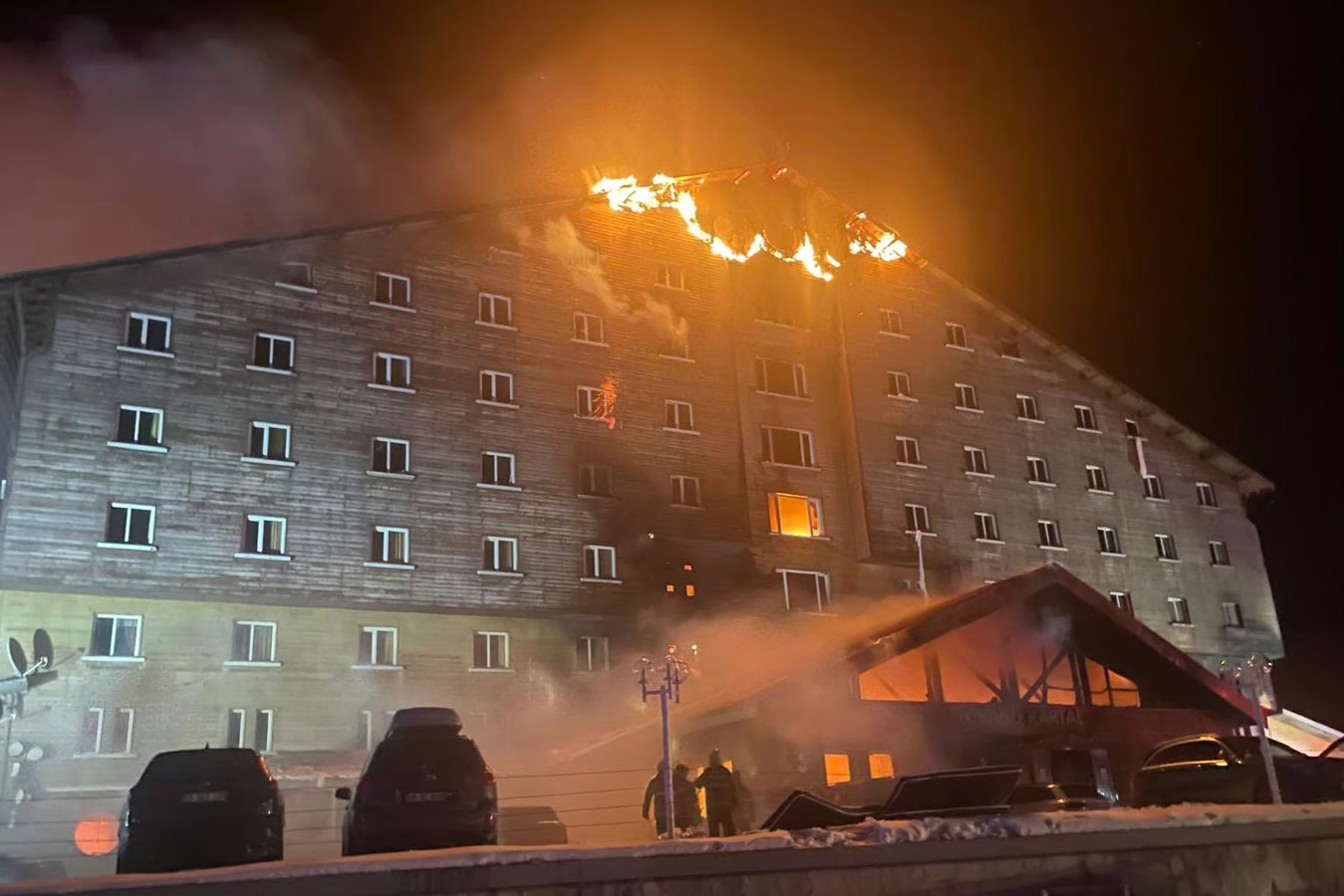 Kartalkaya’daki otel yangınının görüntüleri ortaya çıktı